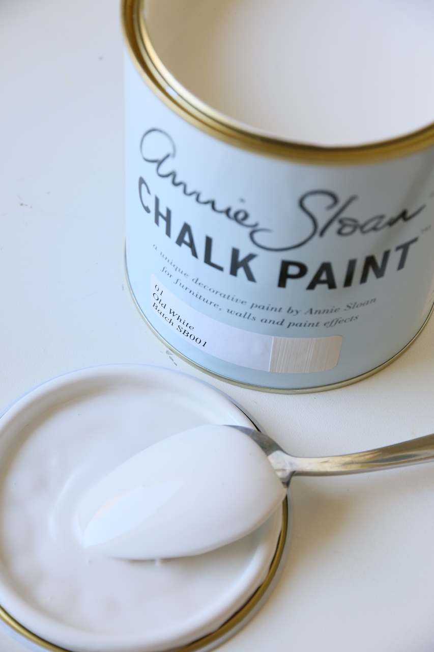 Chalk Paint Annie Sloan Old White